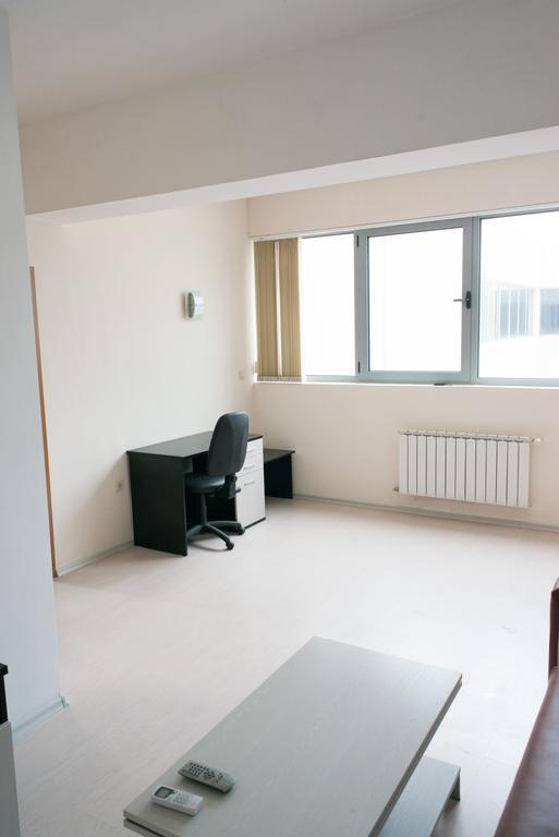 Hotel Noris Plovdiv Rum bild